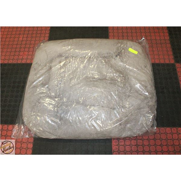 NEW 32 X 30" DOG BED