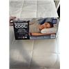 Image 1 : BRAND NEW NOVAFORM SOOTHING COOL GEL MEMORY PILLOW