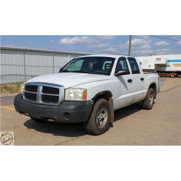 2006 DODGE DAKOTA