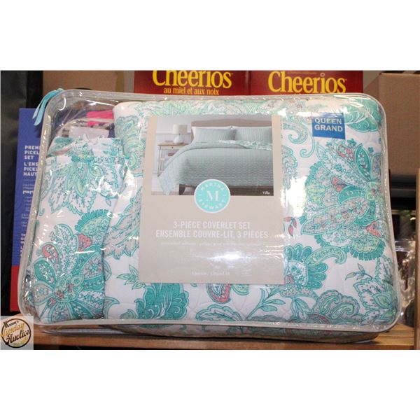 NEW 3-PIECE COVERLET SET QUEEN