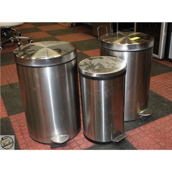 BAILIFF SEIZURE 3 S/S STEP GARBAGE CANS