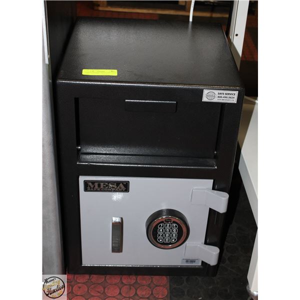 BAILIFF SEIZURE MESA CASH DROP SAFE - NO CODE