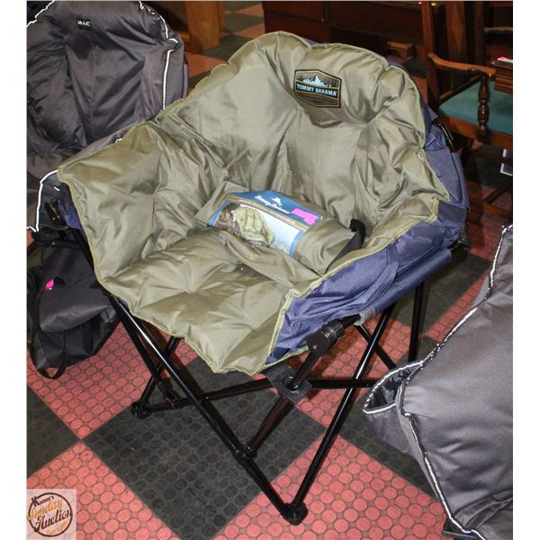 TOMMY BAHAMA JUMBO CLUB CHAIR