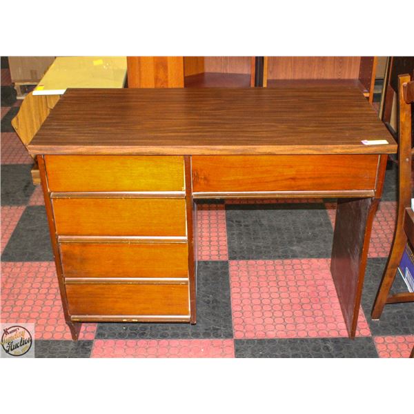 VINTAGE WOOD DESK H-30.5" W-20" L-40.25"