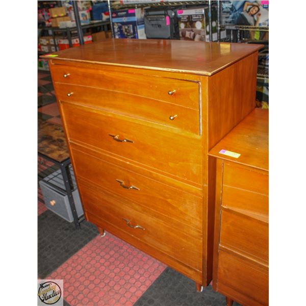 VINTAGE WALNUT 4 DRAWER HIGHBOY DRESSER-