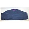Image 2 : NEW AMAZON ESSENTIALS XL BLUE SWEATSHIRT