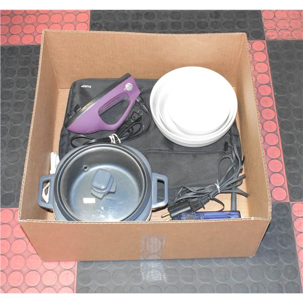 BLACK&DECKER SLOW COOKER + 3 WHITE