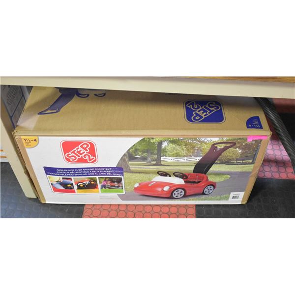 STEP 2 SIDE-BY-SIDE PUSH AROUND ROADSTER