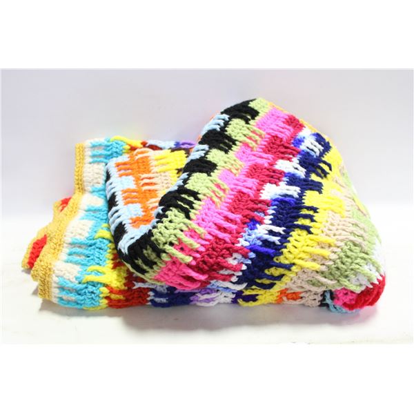 MULTI COLOUR KNITTED BLANKET 60"X75"