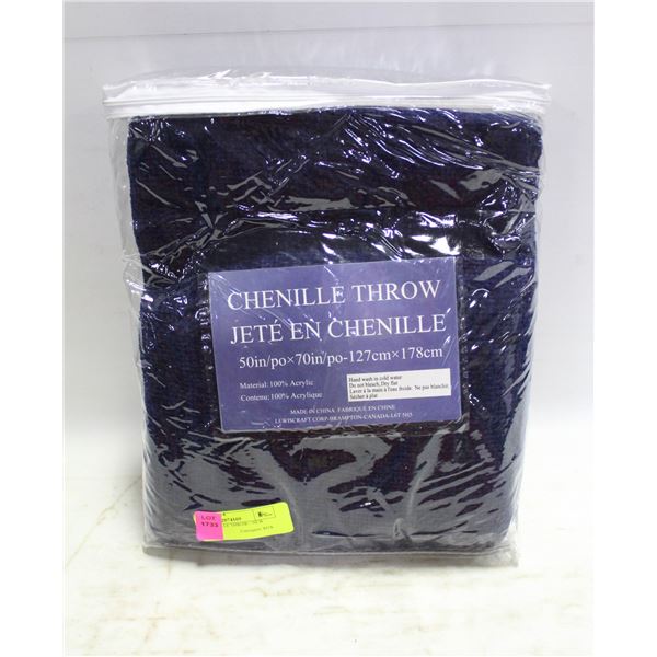BLUE CHENILLE THROW - NEW