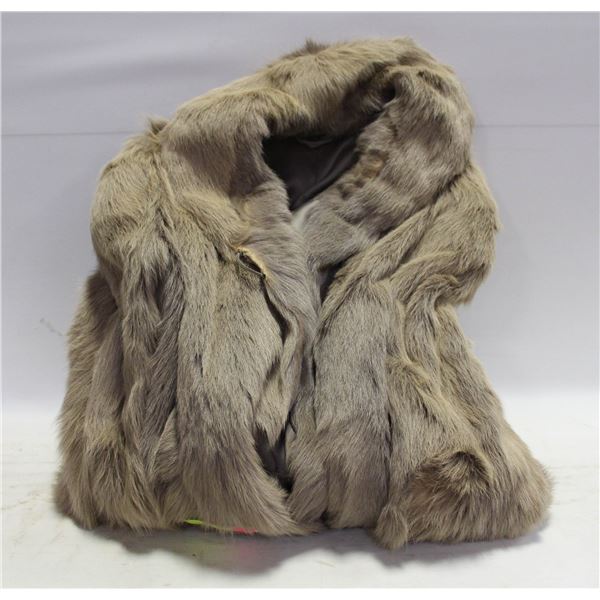 VINTAGE HORSE HAIR FUR COAT LADIES M