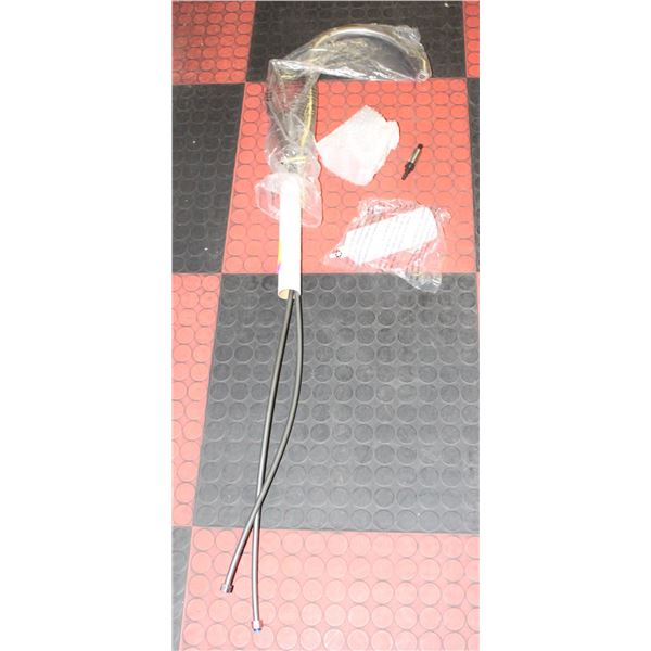 KITCHEN SINK FAUCET BRIZO VUELLO