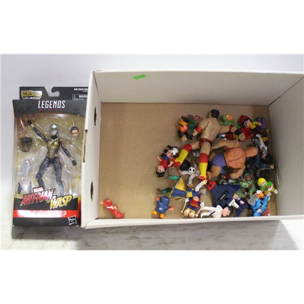 LOT OF ASSORTED ACTION FIGURES