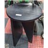 Image 1 : BLACK END TABLE H-24" DIAMETER-18"