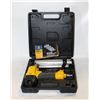 Image 1 : ESTATE POWERFIST PNEUMATIC STAPLE GUN W/STAPLES