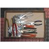 Image 1 : ESTATE LOT OF VARIOUS PLIERS