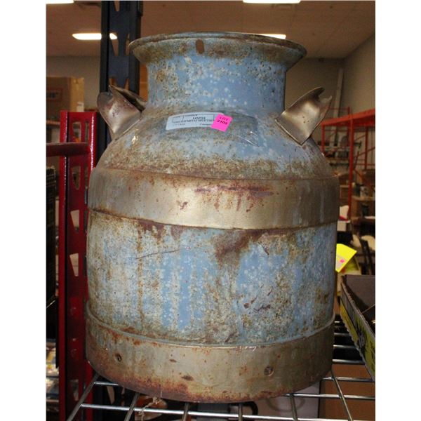 VINTAGE METAL MILK CHURN CAN 17" TALL