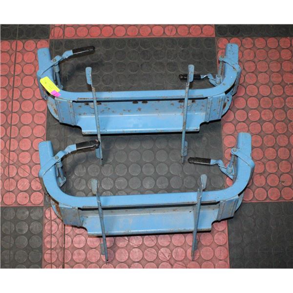 SET OF BLACK & DECKER SAWHORSE BRACKETS
