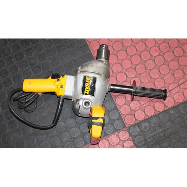 DEWALT SPADE HANDLE DRILL TYPE 1 - MODEL DW132