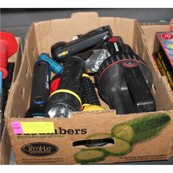 BOX OF 9 FLASHLIGHTS