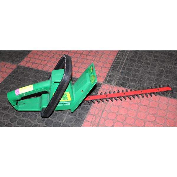 17" WEEDEATER HEDGE TRIMMER