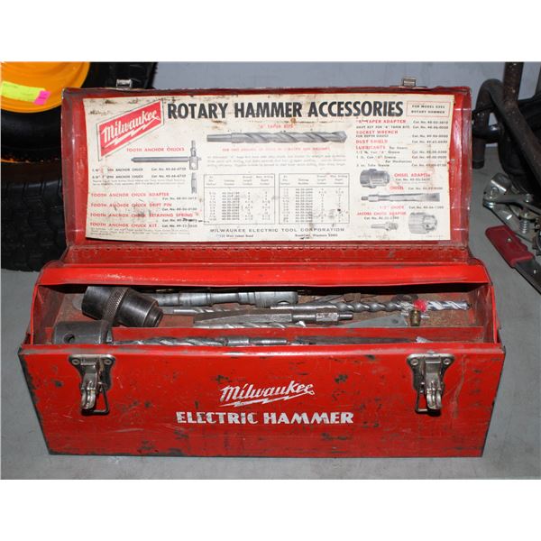 VINTAGE MILWAUKEE ROTARY HAMMER DRILL