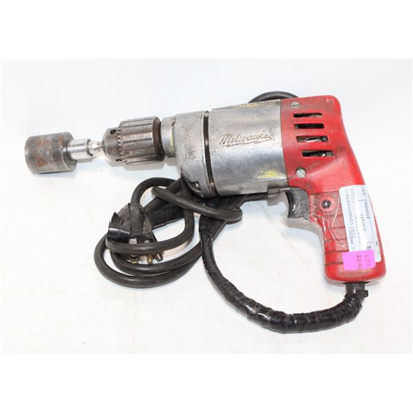 ESTATE VINTAGE MILWAUKEE CORDED HAMMER DRILL