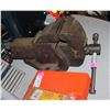Image 1 : X-LARGE CANADA MADE NO.5 BENCH VISE