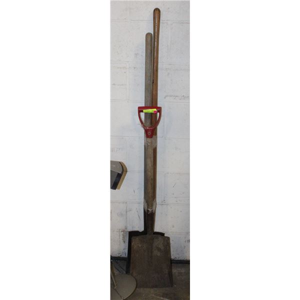 LOT OF 3 SHOVELS