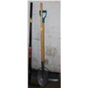 Image 1 : YARDWORKS SHOVELS- LOT OF 2