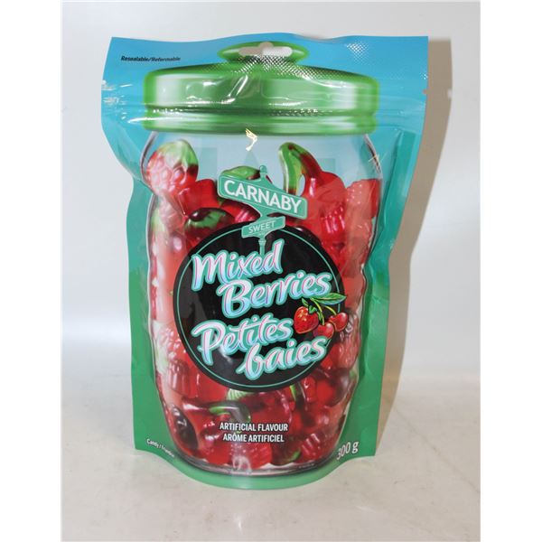 CASE OF 8 BAGS CARNABY MIXED BERRIES GUMMY