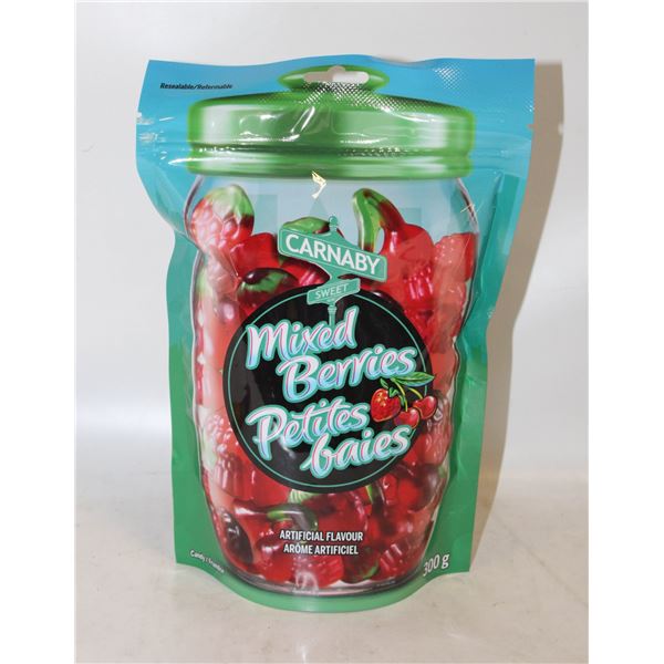 CASE OF 8 BAGS CARNABY MIXED BERRIES GUMMY