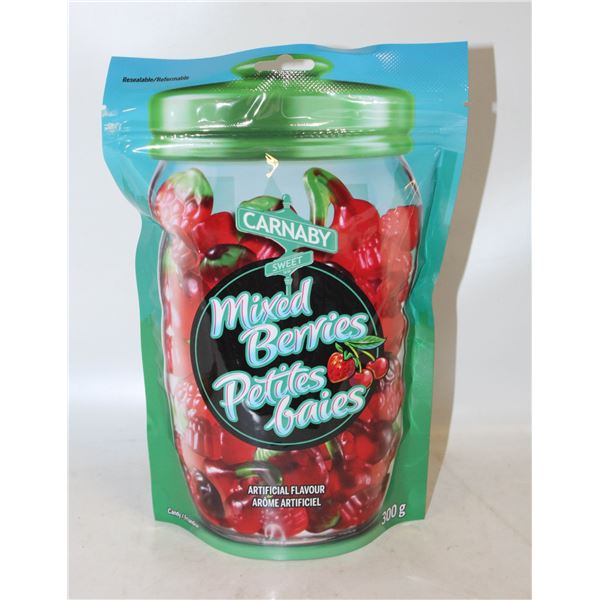 CASE OF 8 BAGS CARNABY MIXED BERRIES GUMMY