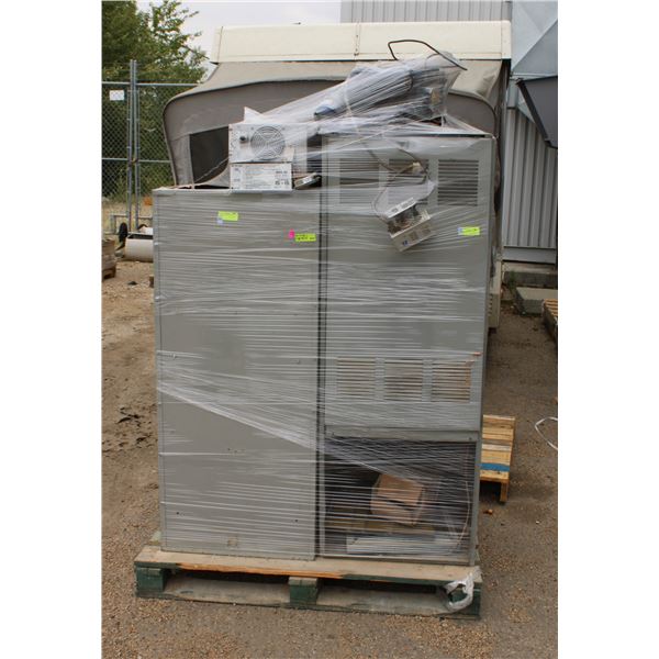 PALLET OF 2 FURNACES FOR PARTS