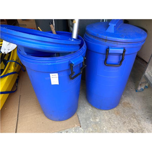Rubbermaid Bins A