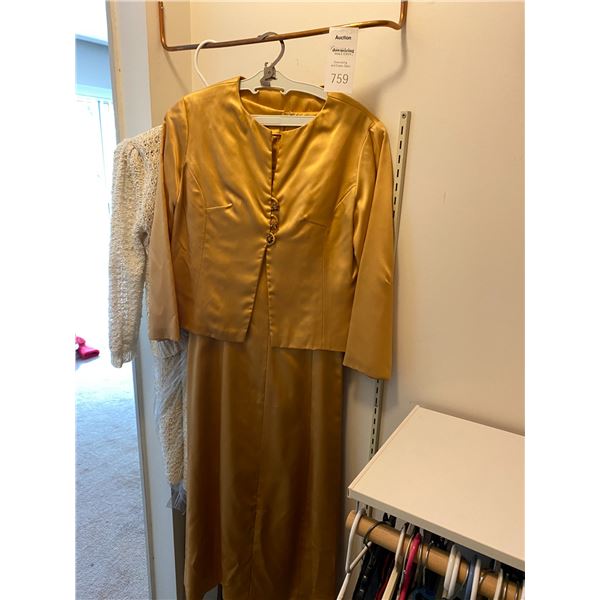 Ladies Vintage Evening Ware A