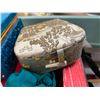 Image 19 : Vintage Vanity Case, Jewelry Boxes A