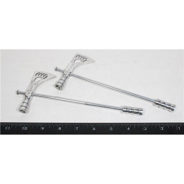 2 SMALL DECORATIVE HATCHETS