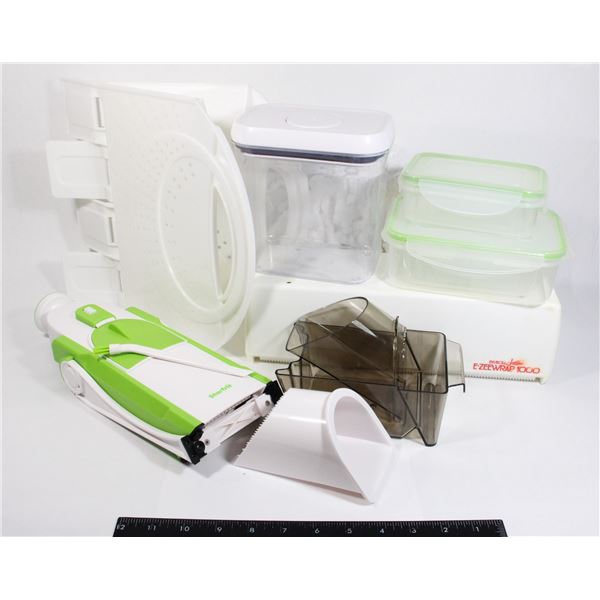 BOX OF ASSORTED KITCHEN ITEMS INCLUDING