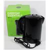 Image 1 : EVERYDAY ESSENTIALS ELECTRIC KETTLE
