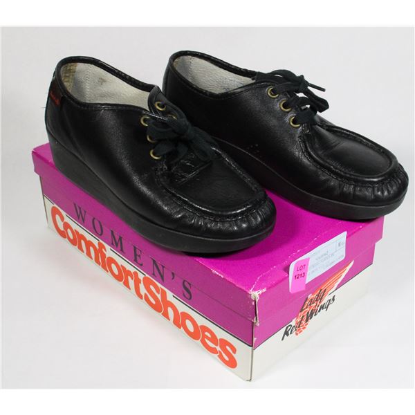 LADY RED WING SHOES IN ORIGINAL BOX SIZE 5.5