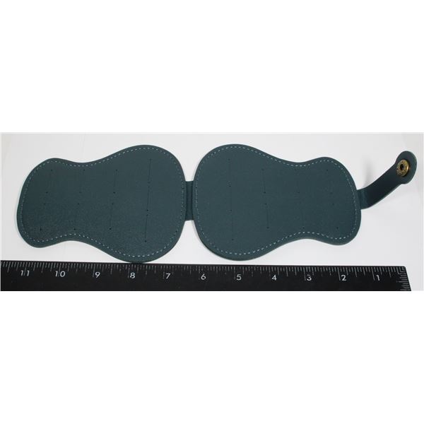 NEW GREEN GUITAR SHAPE GUITAR PICK HOLDER