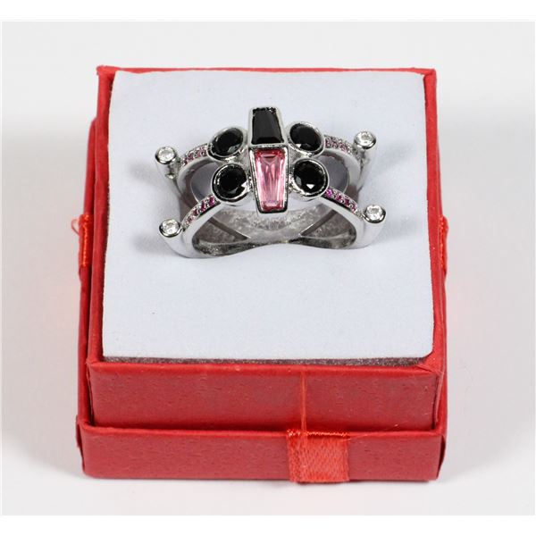 NEW RHINESTONE SHIP DESIGN SIZE 7 RING