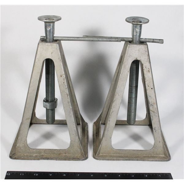 RV JACK STANDS