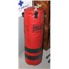 Image 1 : LARGE EVERLAST BOXING PUNCHING BAG