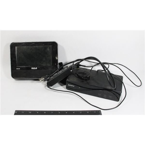 SMALL LOT OF ELECTRONICS FOR PARTS OR REPAIR