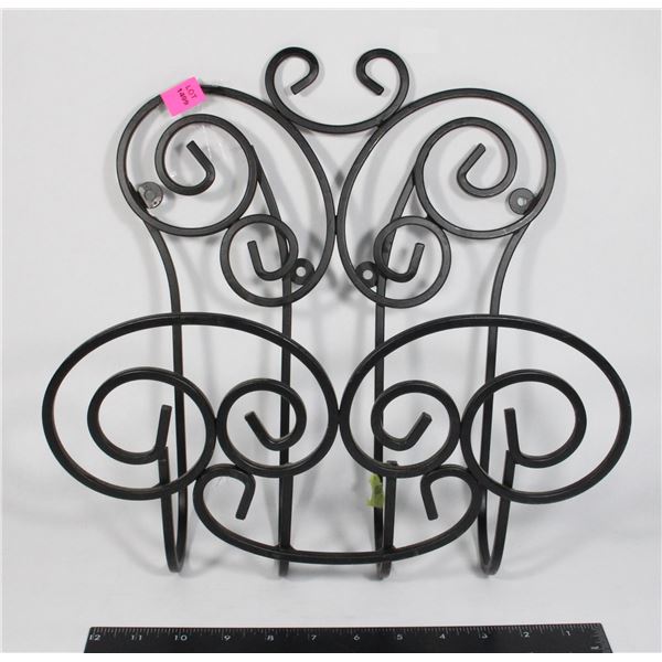 METAL GARDEN HOSE HOLDER