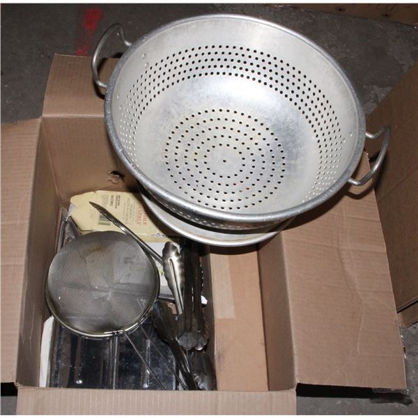 *UNCLAIMED* ASSORTED RESTAURANT ITEMS