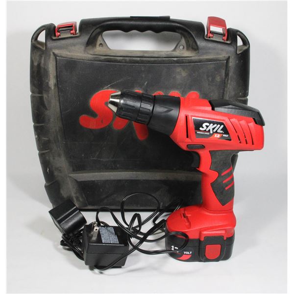 SKILL BATTERY POWERED DRILL WITH BATTERY