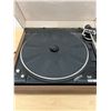 Image 5 : Dual 604 Electronic Direct Drive Turntable Record Player